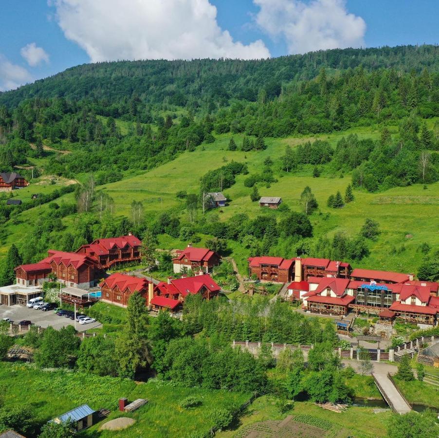 Slovyanka Hotel Slawske Exterior foto