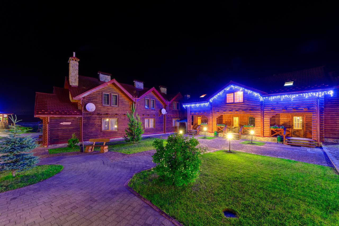 Slovyanka Hotel Slawske Exterior foto